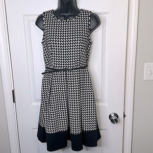 Never worn!!! Cute and affordable!